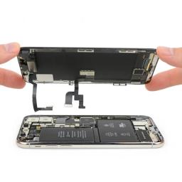 Thay màn hình iPhone 8
