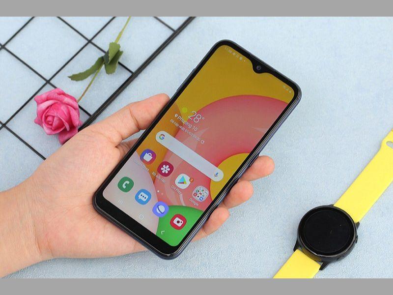 Điện thoại Samsung giá rẻ dưới 2 triệu - Xứng đáng để bạn đầu tư 2022