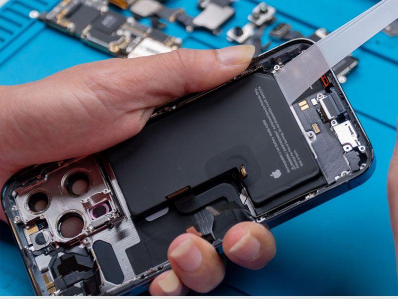 8 lưu ý khi thay Pin iPhone - Bạn không nên bỏ qua!