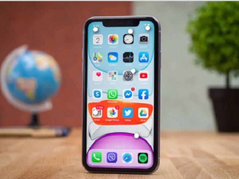 Màn iPhone bị đốm trắng: Nguyên nhân và cách khắc phục hiệu quả