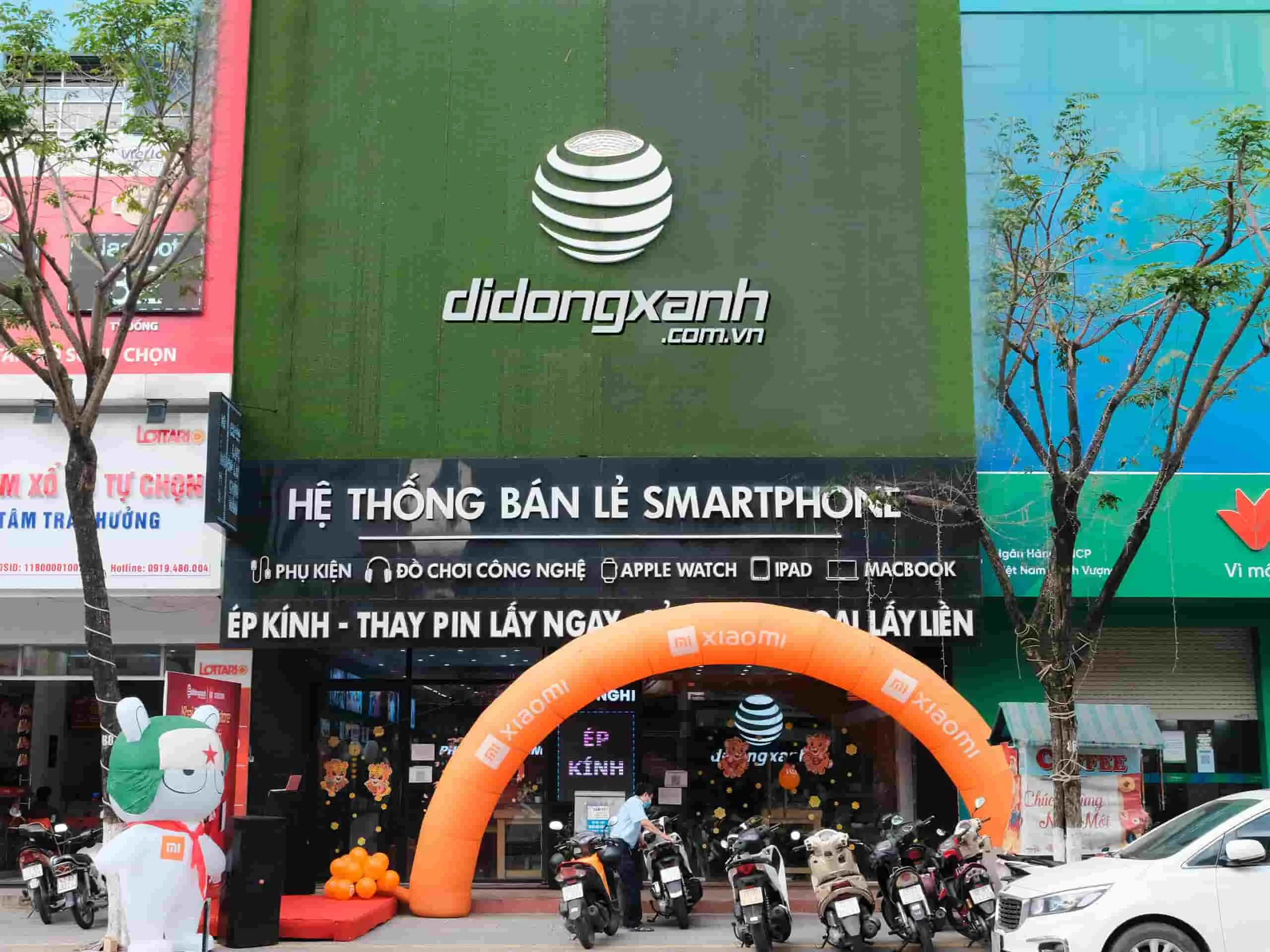 thay pin iphone đà nẵng tại Di Động Xanh