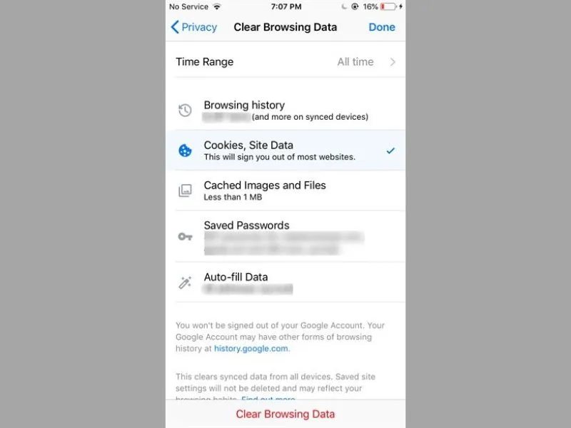 Lựa chọn các mục bạn muốn xóa như cookies, Site Data để loại bỏ