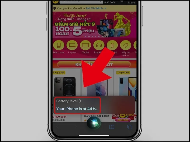 Phần trăm pin được hiển thị ở phía dưới màn hình