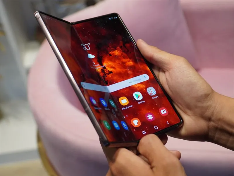 Điện thoại gập đôi màn hình và một kỷ nguyên mới cho Smartphone