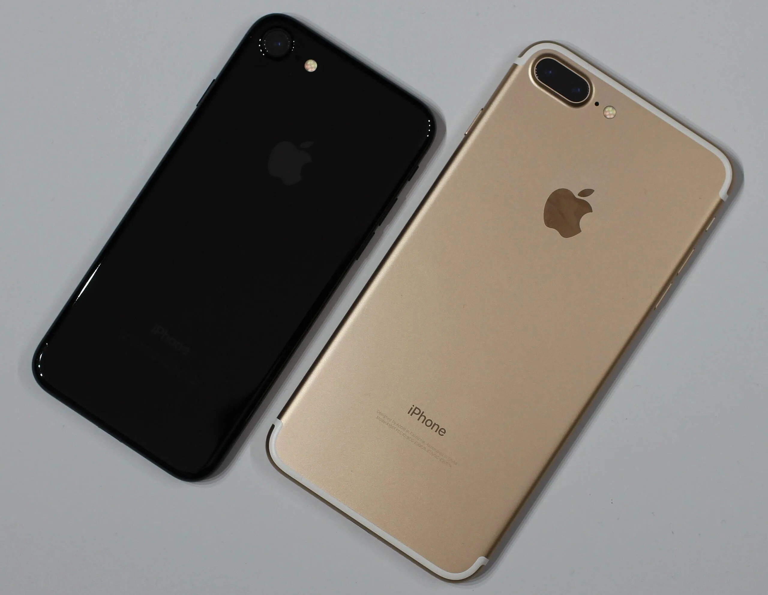 Cách bật định vị trên iphone 7 plus cho người khác dễ dàng hơn