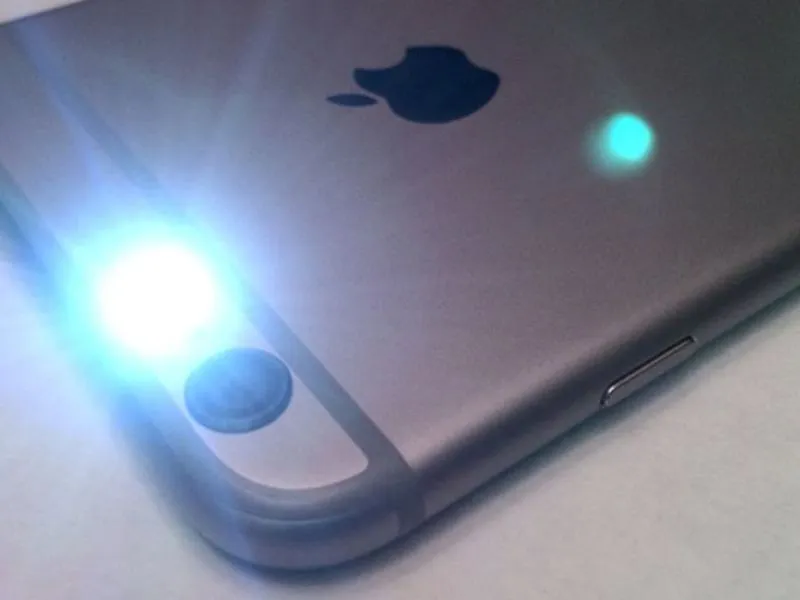 Xử lý iPhone bị lỗi camera sau và đèn flash
