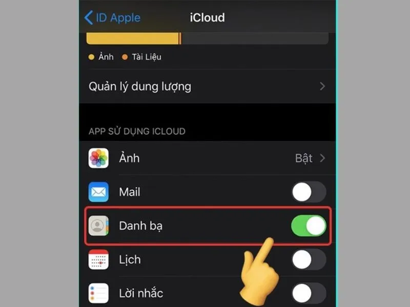 Gạt thanh công tắc ở phần Danh bạ để tiến hành sao lưu
