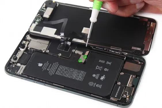 Cách kiểm tra pin iPhone 11 Pro Max có chai hay không?