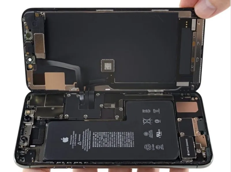 Cách sạc pin iPhone 11 Pro Max đúng cách