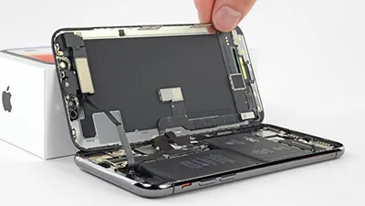 thay ep kinh iphone xs