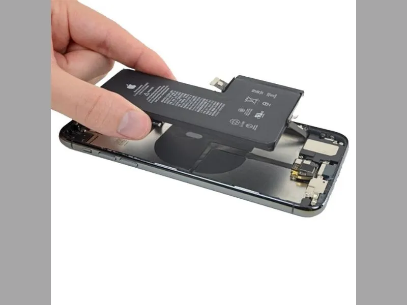 Dấu hiệu nhận biết cần thay pin iPhone 14 Plus
