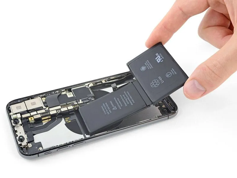 Thay pin điện thoại iPhone X cao cấp