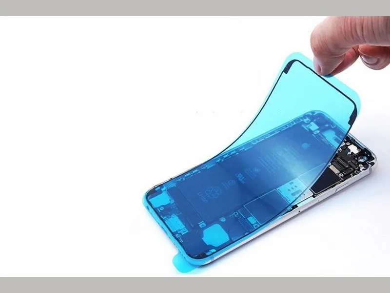 thay pin iphone có mất áp suất không?