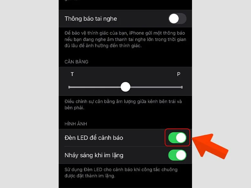 Bật đèn LED cảnh báo