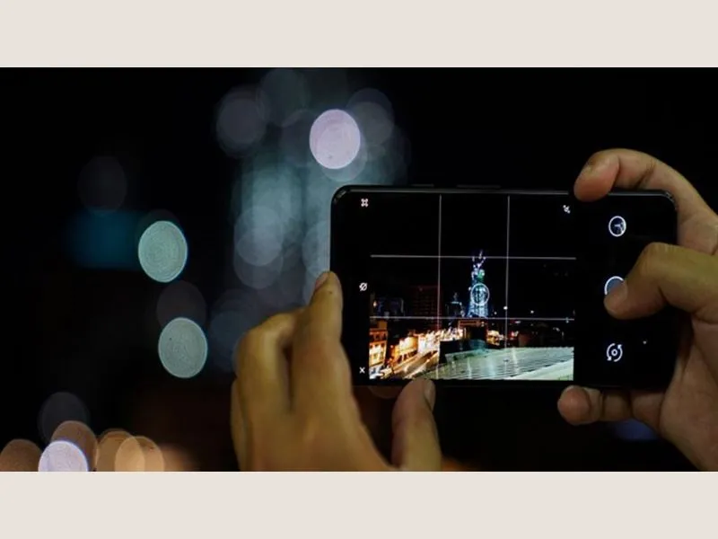 Lưới camera iPhone là gì?