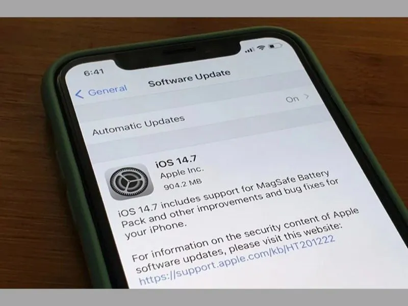 Cập nhật iOS giúp bạn khắc phục lỗi phần mềm nhanh chóng