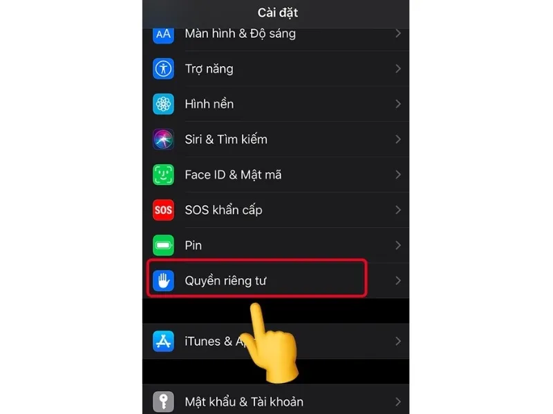 Vào mục “Quyền riêng tư” như hình ảnh 