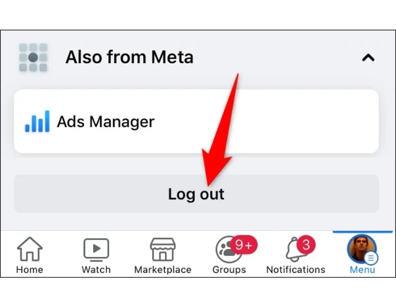 Cách đăng xuất Facebook trên iPhone nhấn vào mục “Log out”