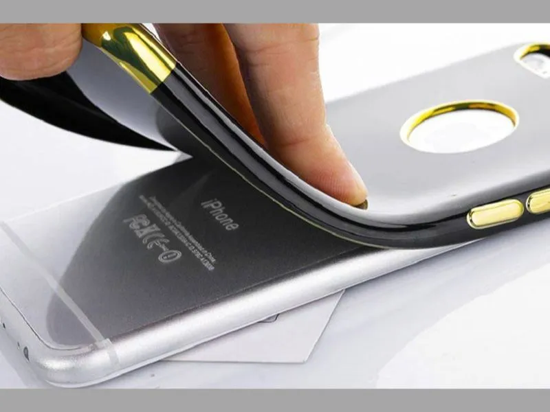 Cách làm mát iPhone bằng cách Tháo ốp lưng