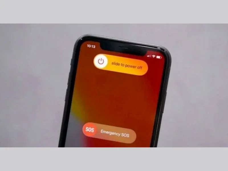 Cách tắt mở nguồn iPhone 11 bằng phím cứng