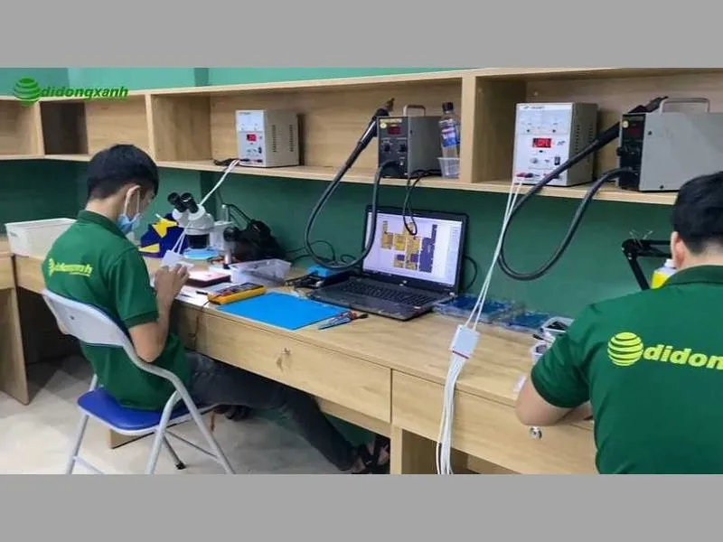 Hãy để các trung tâm uy tín xử lý màn hình iphone bị đơ