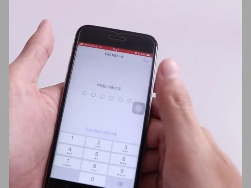 Nhập mật khẩu để cài đặt mật khẩu iPhone