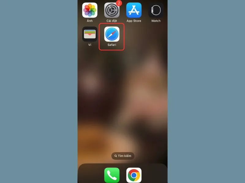 Mở ứng dụng trình duyệt để thực hiện cài tiếng Việt cho Telegram trên điện thoại iPhone