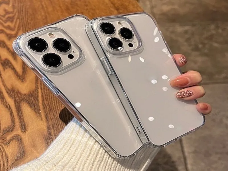 Có nên dán camera iPhone 14 Pro Max bằng ốp lưng điện thoại