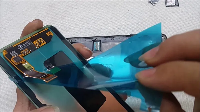 Thay màn hình iPhone chất lượng, lấy ngay tại Di Động Xanh