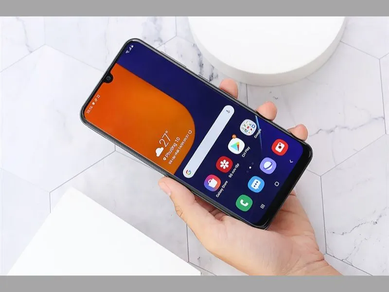 Tại sao nên mua điện thoại Samsung giá rẻ dưới 2 triệu?