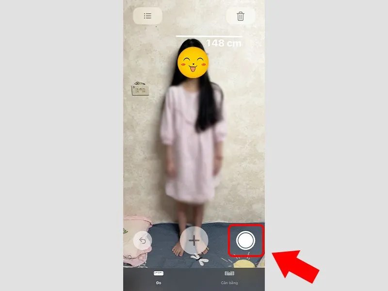 Nhấn nút chụp để lưu lại chiều cao vừa đo