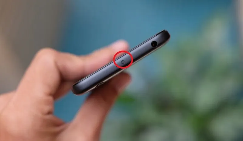 iPhone có mắt hồng ngoại không
