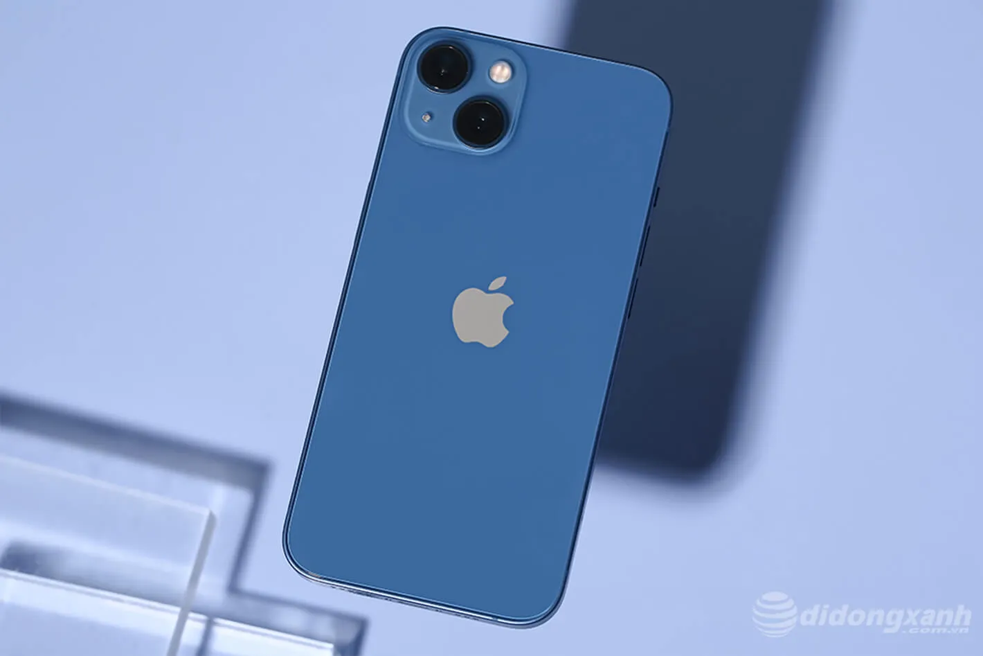 Thiết kế iPhone 13 tinh tế, sang trọng