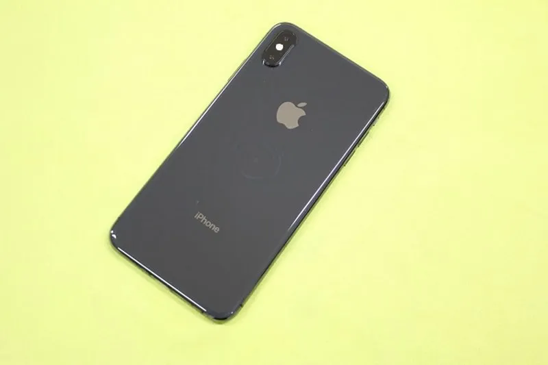 iphoen XS Max màu xám không gian