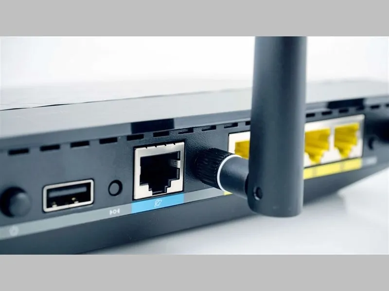 Khởi động lại Router 