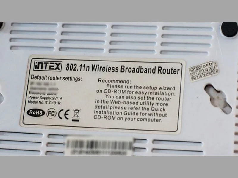 Bạn hãy cập nhật lại Firmware cho Router