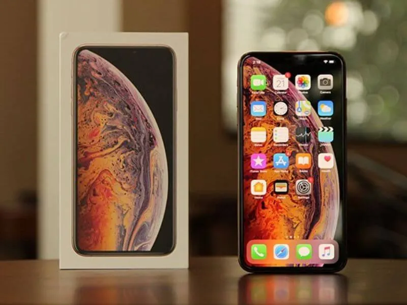 iPhone XS - iPhone cũ nào tốt nhất cho học sinh?