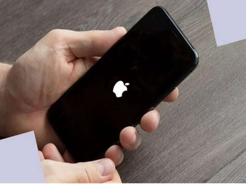 Màn hình iPhone bị treo và những điều bạn cần biết