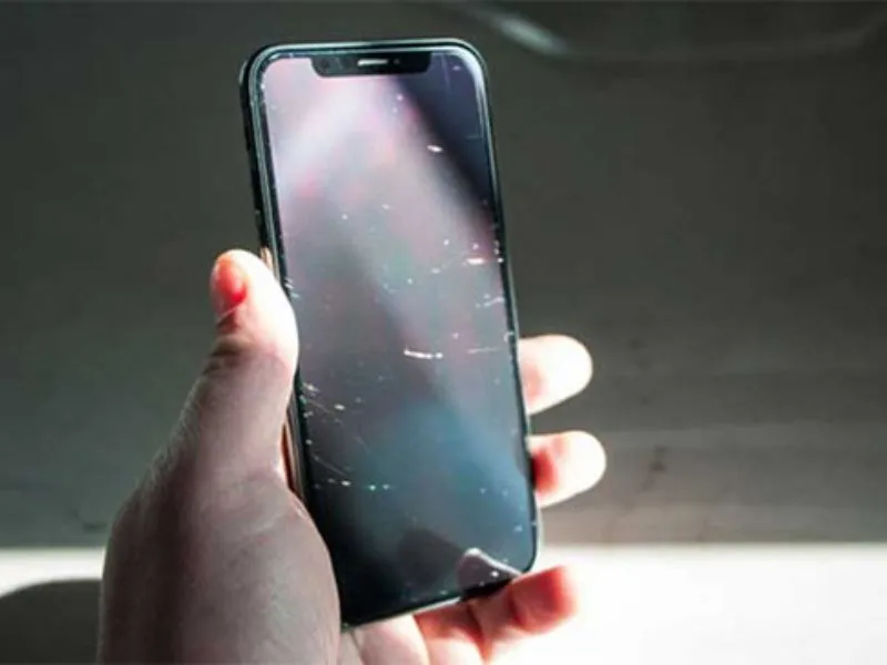 màn hình iphone bị xước

