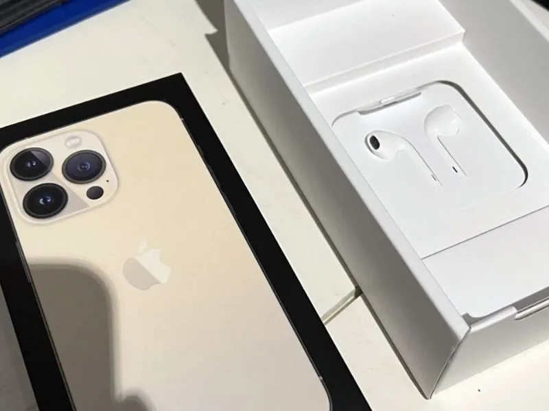 tai nghe iPhone 13 pro max có gì ấn tượng