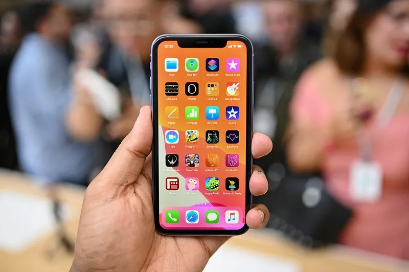 thay ép kính iphone 11