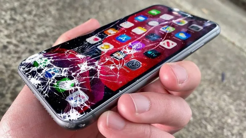 Khi nào cần ép kính iPhone 11 Pro Max