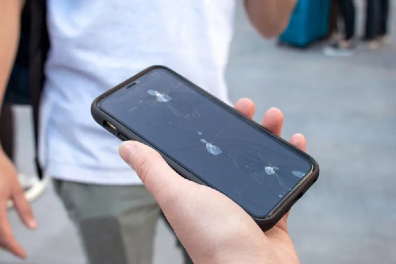 Thay màn hình iPhone Đà Nẵng giá bao nhiêu tiền?