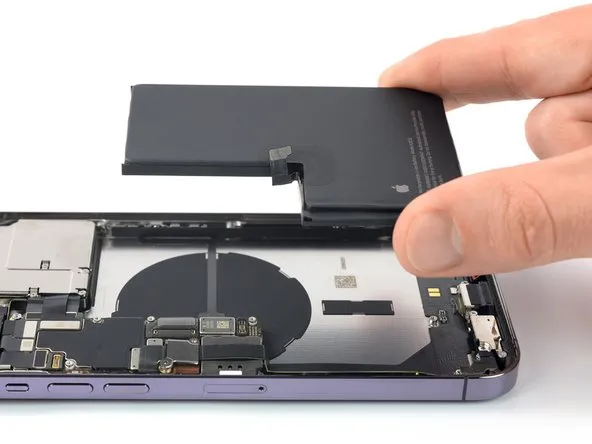 Khi Nào Cần Thay Pin iPhone 14 Pro Max?