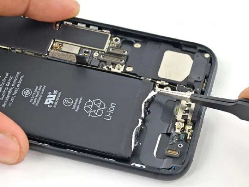 thay pin ip 8 da nang