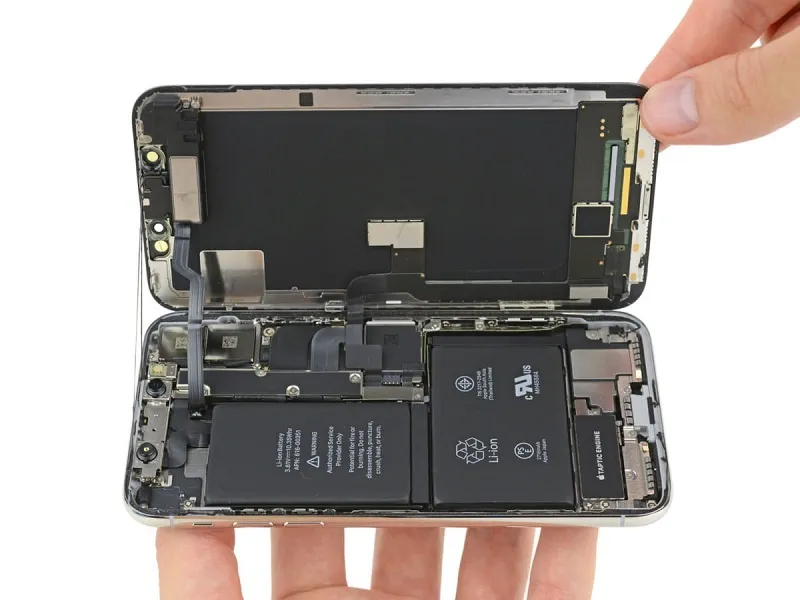 Khi nào nên thay pin iPhone Xs