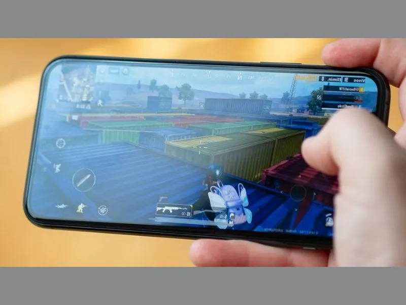 iPhone 11 Pro Max - iPhone chơi game tốt nhất giá rẻ