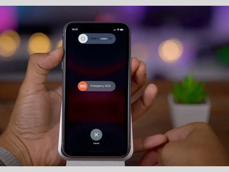 Khởi động là cách khắc phục vào game bị văng ra iPhone hiệu quả
