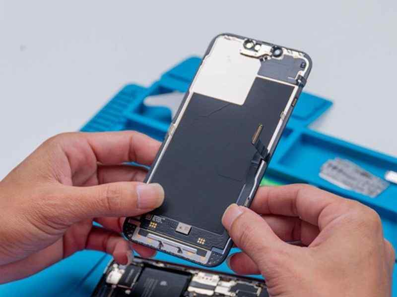 thay IC cảm ứng của màn hình iPhone