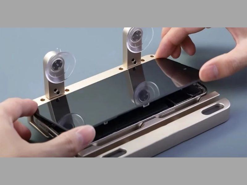 dấu hiệu cần thay ép kính iPhone 15 pro